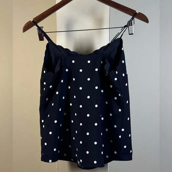 NWOT J. Crew Black and White Polka Dot Scalloped Tank top - Picture 4 of 7